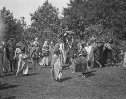Theatrical performance at Dongan Hall, 1921 May 27. Creator: Arnold Genthe.