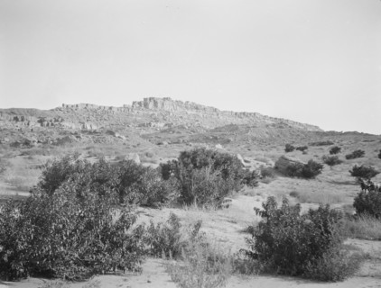 Acoma, New Mexico area views, between 1899 and 1928. Creator: Arnold Genthe.