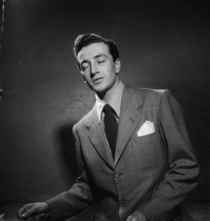 Portrait of Vic Damone, New York, N.Y.(?), 1938. Creator: William Paul Gottlieb.