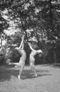 Desha and Leah dancing in Port Washington, 1921 Aug. 21. Creator: Arnold Genthe.