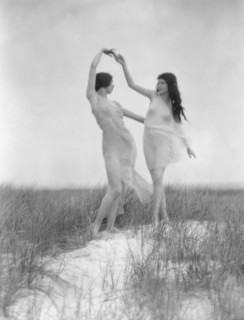 Severn, Margaret, Miss, and an unidentified dancer, 1923 Creator: Arnold Genthe.