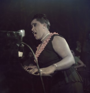 Portrait of Nellie Lutcher, New York, N.Y., 1946. Creator: William Paul Gottlieb.
