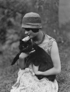 Elizabeth Duncan dancer, with cat, portrait photograph, 1926 Creator: Arnold Genthe.