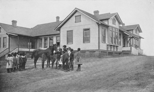The children's house: class in nature study, 1904. Creator: Frances Benjamin Johnston.