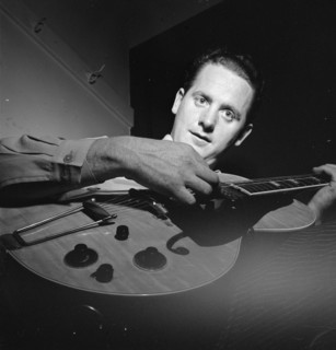 Portrait of Les Paul, New York, N.Y.(?), ca. Jan. 1947. Creator: William Paul Gottlieb.