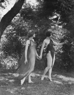 Wanger, Beatrice, Miss, and Miss Solveig Hornbeck, 1921 June 21. Creator: Arnold Genthe.