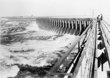 Minidoka Project - U.S. Reclamation Bureau. Minidoka Dam, One Mile Long...Idaho, 1912 Creator: Harris & Ewing.