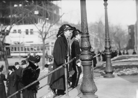 Señor Don Anibal Cruz, Ambassador from Chile - His Funeral at St. Patrick's Church..., 1910. Creator: Harris & Ewing.