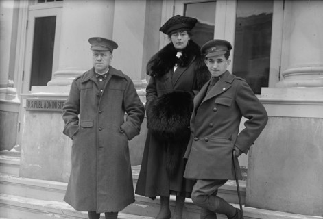 Fuel Administration - U.S. Private Scott, Mrs. Peat And Private Peat, Speakers For Fuel Adm., 1918. Creator: Harris & Ewing.
