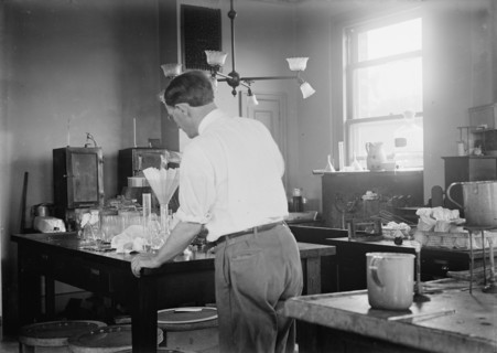 Hygiene Laboratory, 1913. Creator: Harris & Ewing.