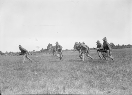 National Guard of D.C. - Field Tactics, 1915. Creator: Harris & Ewing.
