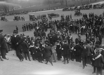 Pacifist Demonstration On East Steps of U.S. Capitol, Washington, D.C., 2 Apr 1917. Creator: Harris & Ewing.