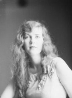 Barnett, Sally, Miss, portrait photograph, 1927 Creator: Arnold Genthe.