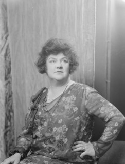 Mott-Smith, May, Miss, or Mrs. Mary Mott Small, portrait photograph, 1928 May 10. Creator: Arnold Genthe.