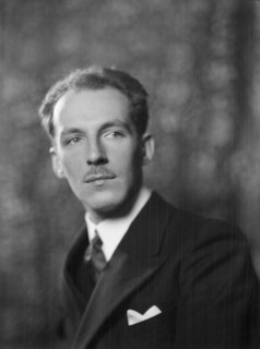 Theremin, Mr., portrait photograph, 1928 May 3. Creator: Arnold Genthe.