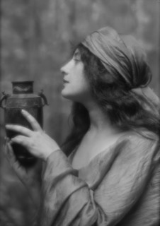 Carter, Malvina Longfellow, portrait photograph, 1912 or 1913. Creator: Arnold Genthe.
