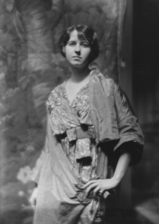 Claflin, Beatrice, portrait photograph, 1913. Creator: Arnold Genthe.