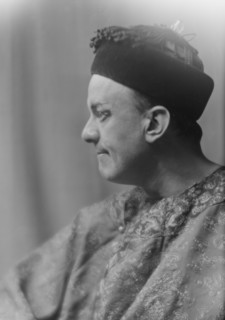 Crowley, Mr., in costume as a Chinaman, portrait photograph, 1915 June. Creator: Arnold Genthe.