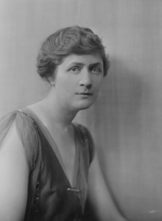 Davis, Clark, Mrs., portrait photograph, 1916. Creator: Arnold Genthe.