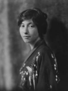 Haas, Ruth, Miss, portrait photograph, 1914 Apr. 4. Creator: Arnold Genthe.