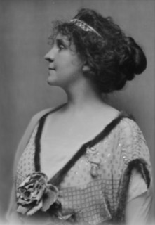 Holt, Winifred, Miss, portrait photograph, 1914 Jan. Creator: Arnold Genthe.