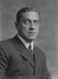 Levering, R., Mr., portrait photograph, 1914 Aug. 7. Creator: Arnold Genthe.
