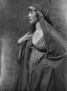 Osborn, Audrey, Miss, portrait photograph, between 1913 and 1942. Creator: Arnold Genthe.