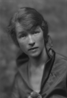 Osborn, Audrey, Miss, portrait photograph, between 1913 and 1942. Creator: Arnold Genthe.