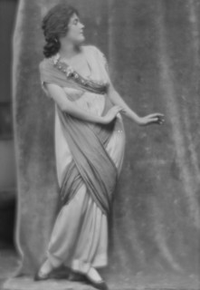 Ray, Adele, Miss, portrait photograph, 1914 July 8. Creator: Arnold Genthe.