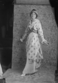 Spade, Gypsy (Yum-Yum), portrait photograph, 1913. Creator: Arnold Genthe.