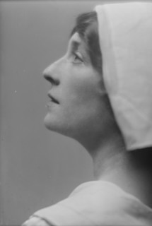 Weston, Lucy, Miss, portrait photograph, 1915 Oct. 2. Creator: Arnold Genthe.