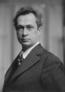 Duncan, Augustin, Mr., portrait photograph, between 1915 and 1921. Creator: Arnold Genthe.