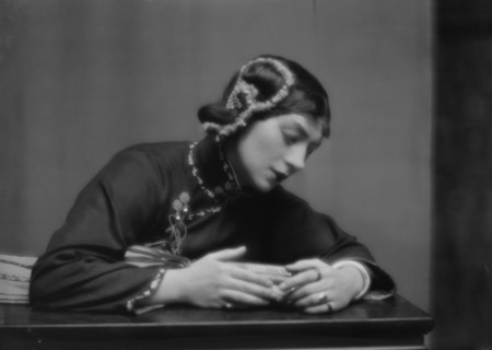 Morland, Saxone, Miss, in costume as Chee Moo for "Yellow jacket", 1913 Feb. 11. Creator: Arnold Genthe.