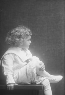 Ansbro baby, portrait photograph, 1907 July 20. Creator: Arnold Genthe.