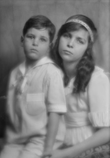 Mayer group (children), portrait photograph, 1915 Feb. 5. Creator: Arnold Genthe.