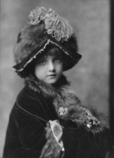 Unidentified girl, possibly daughter of Mrs. Newton McGovern, portrait photograph, 1913?. Creator: Arnold Genthe.