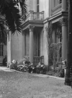Multi-story house, possibly in the Garden District, New Orleans, between 1920 and 1926. Creator: Arnold Genthe.
