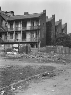 Service wings, New Orleans, between 1920 and 1926. Creator: Arnold Genthe.