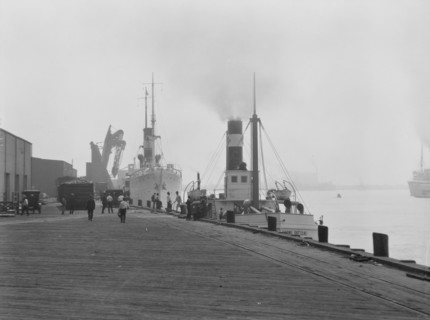 Ships at dock, New Orleans or Charleston, South Carolina, between 1920 and 1926. Creator: Arnold Genthe.