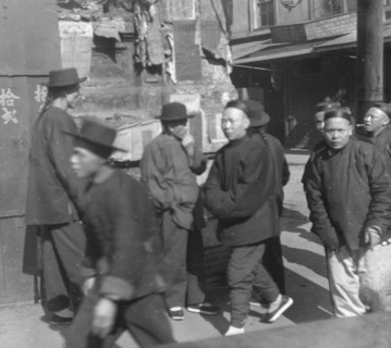 Street scene, Chinatown, San Francisco, between 1896 and 1906. Creator: Arnold Genthe.