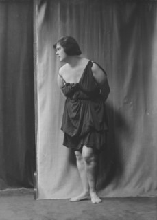 Duncan, Isadora, portrait photograph, between 1916 and 1918. Creator: Arnold Genthe.
