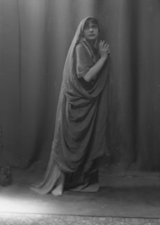 Isadora Duncan dancer, between 1915 and 1923. Creator: Arnold Genthe.