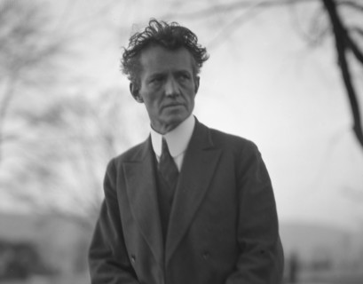 Portrait photograph of Arnold Genthe taken outdoors, between 1911 and 1942. Creator: Arnold Genthe.