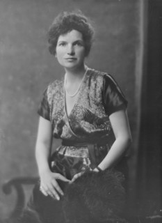 Mrs. George Bolt Jr., portrait photograph, 1918 May 29. Creator: Arnold Genthe.