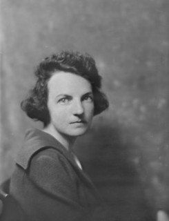 Miss Church, portrait photograph, 1918 May 25. Creator: Arnold Genthe.