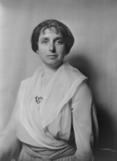 Mrs. A.E. Cohn, portrait photograph, 1918 May 13. Creator: Arnold Genthe.