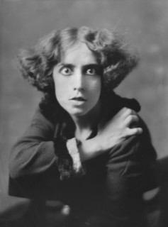 Mrs. De Kerlar, portrait photograph, 1918 Feb. 11. Creator: Arnold Genthe.