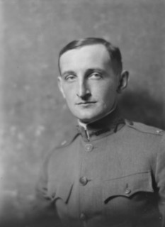 Lieutenant H.T. Edwards, portrait photograph, 1918 Apr. 24. Creator: Arnold Genthe.