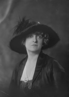 Mrs. Kingsbury Foster, portrait photograph, 1919 Mar. 24. Creator: Arnold Genthe.