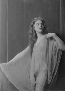 Miss Marie Goff, portrait photograph, 1918 Sept. 16. Creator: Arnold Genthe.
